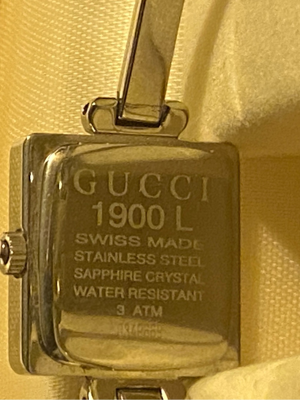 Vintage Gucci 1900L Stainless Steel Bangle Watch Size Small - Picture 6 of 6